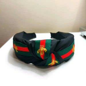 2 Women's Gucci Headbands